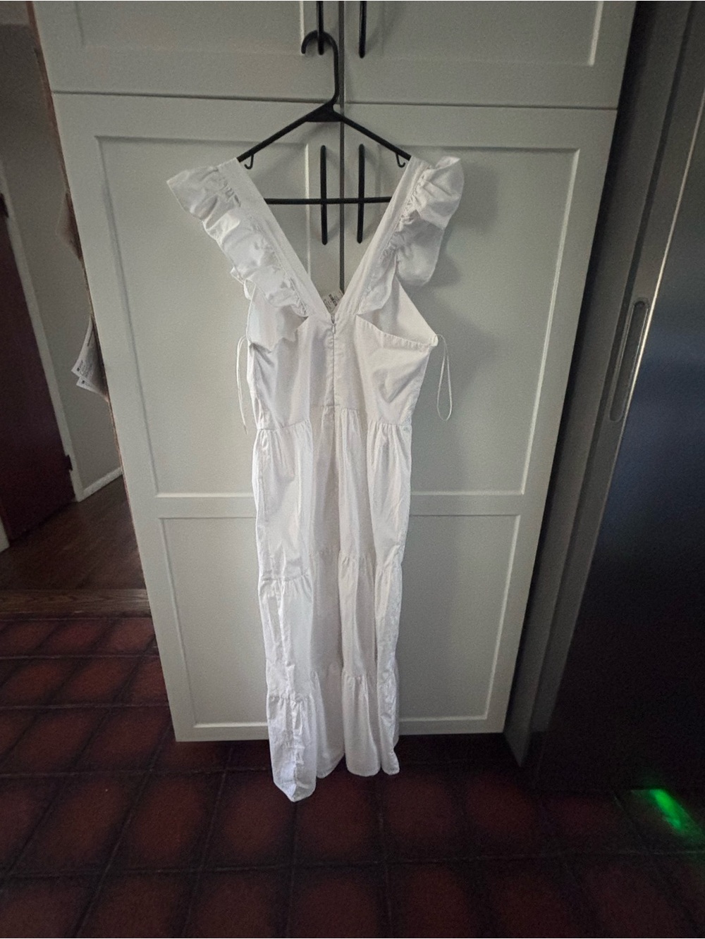 Francesca's Collections White Ruffled V-Neck Maxi Chemise